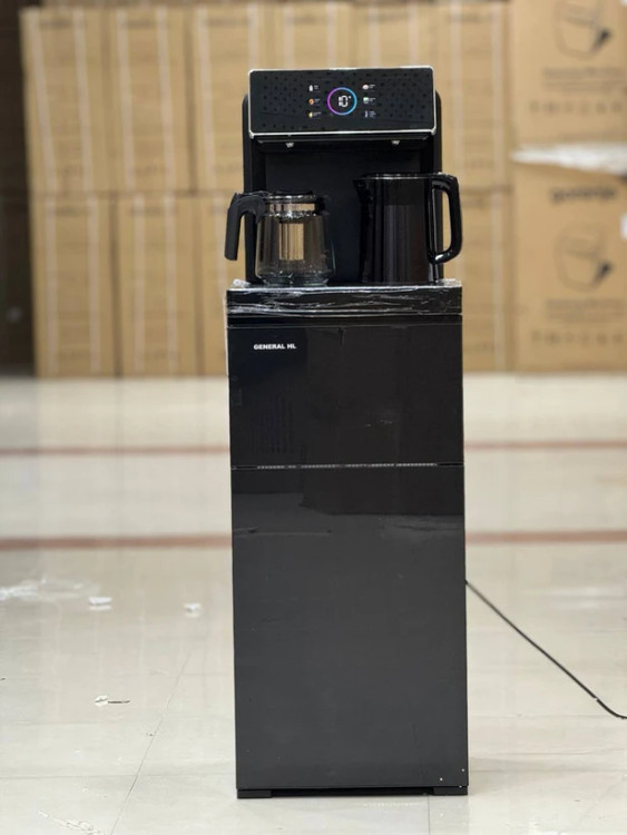 نمای کامل دستگاه چایساز و آبسردکن هوشمند General HL با طراحی مدرن